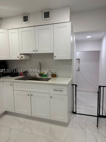 846 W 32nd St 1, Hialeah, FL 33012
