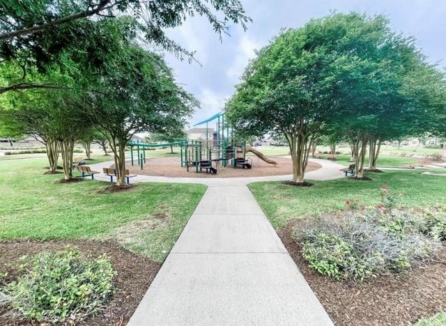 516 Fieldhaven Court, La Marque, TX 77568