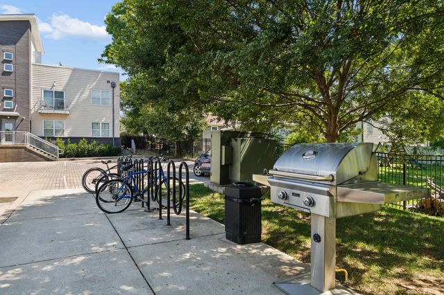 1122 Litton Ave Apt 319, Nashville, TN 37216