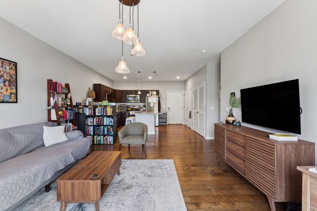1122 Litton Ave Apt 319, Nashville, TN 37216