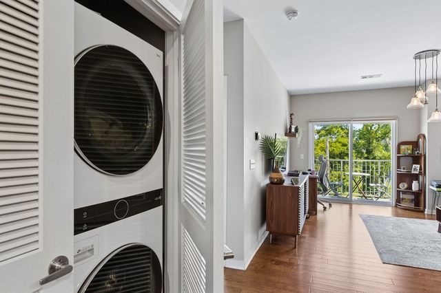 1122 Litton Ave Apt 319, Nashville, TN 37216