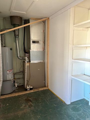 1203 W NATIONAL Avenue, Marion, IN 46952