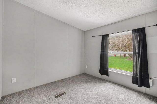 295 N Fork Road, Crittenden, KY 41030