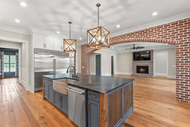 162 Lanham Road, Edgefield, SC 29824