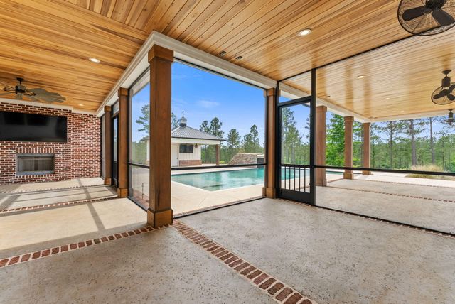 162 Lanham Road, Edgefield, SC 29824