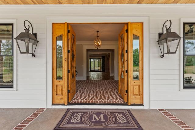 162 Lanham Road, Edgefield, SC 29824