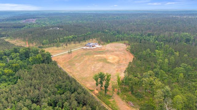 162 Lanham Road, Edgefield, SC 29824