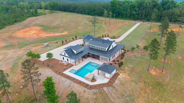 162 Lanham Road, Edgefield, SC 29824