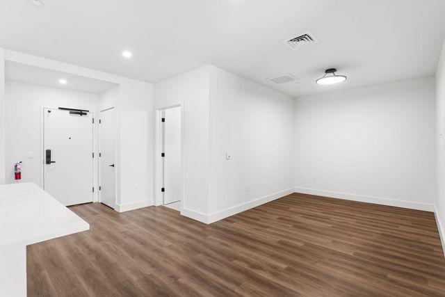 125 Cambrian Way Unit 613, Burlington, VT 05401