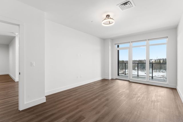 125 Cambrian Way Unit 613, Burlington, VT 05401