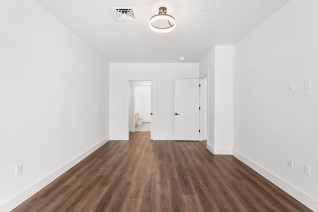 125 Cambrian Way Unit 613, Burlington, VT 05401