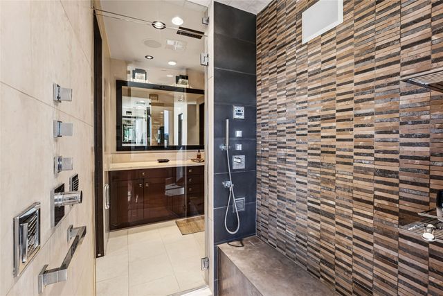 20 Rising Moon, Santa Fe, NM 87506