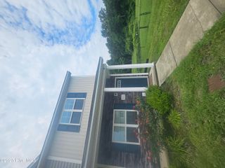 511 Justice Farm Drive, Sneads Ferry, NC 28460