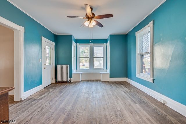 121 S Washington Ave, Dunellen Boro, NJ 08812
