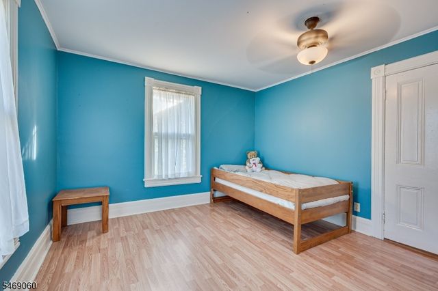 121 S Washington Ave, Dunellen Boro, NJ 08812