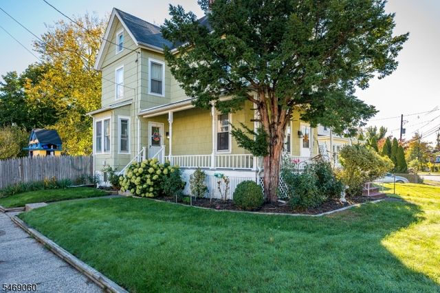 121 S Washington Ave, Dunellen Boro, NJ 08812