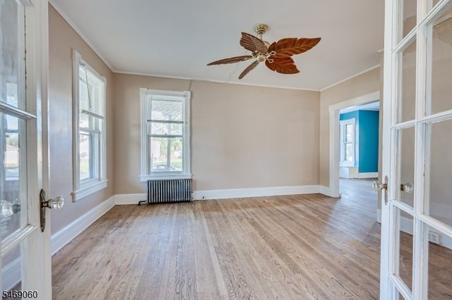 121 S Washington Ave, Dunellen Boro, NJ 08812