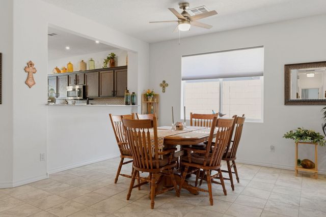 480 Pecos River Road SW, Los Lunas, NM 87031