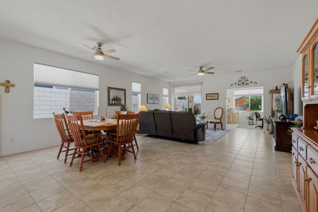 480 Pecos River Road SW, Los Lunas, NM 87031