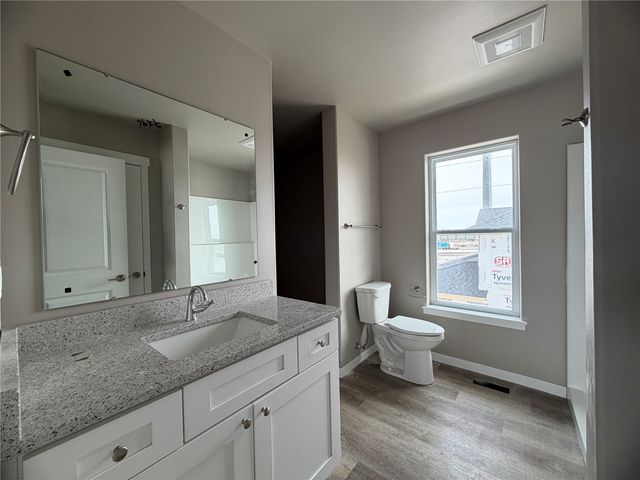 1625 Mitchell Place, Tiffin, IA 52317