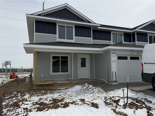 1625 Mitchell Place, Tiffin, IA 52317