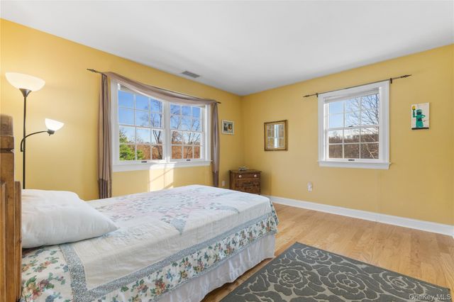 128 High View Drive, Carmel, NY 10512