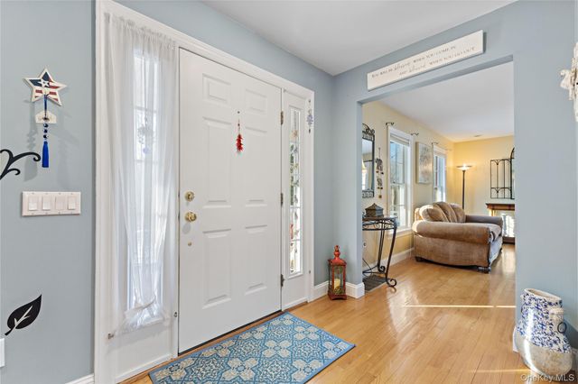 128 High View Drive, Carmel, NY 10512