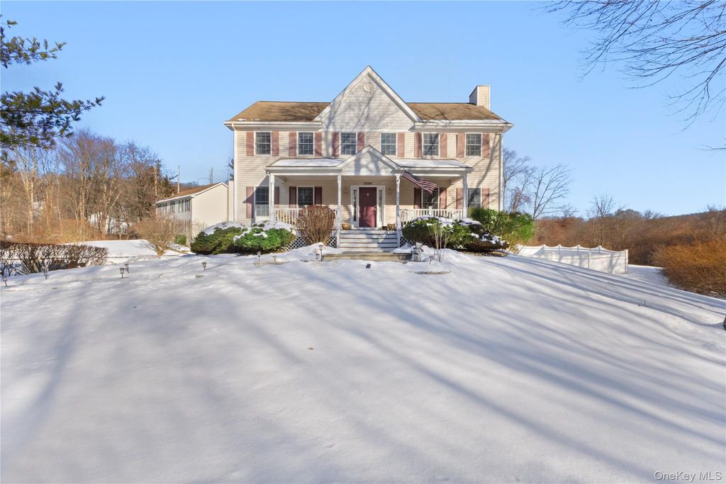 128 High View Drive, Carmel, NY 10512