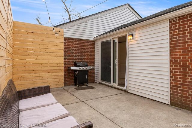 14801 Spring Garden Street, Detroit, MI 48205