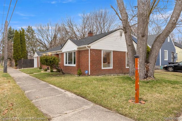 14801 Spring Garden Street, Detroit, MI 48205