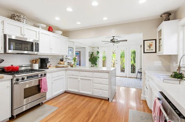 3021 Freeman, San Diego, CA 92106