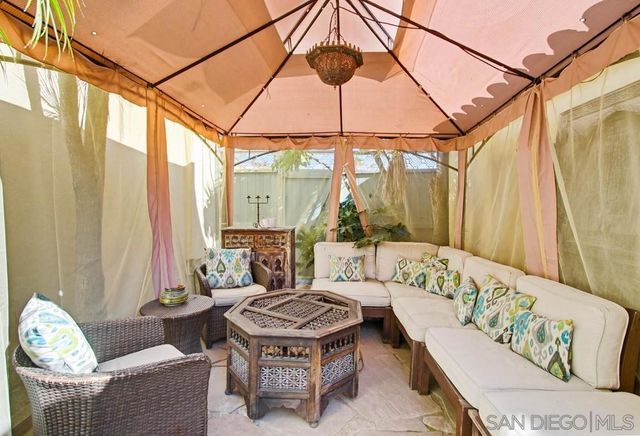 3021 Freeman, San Diego, CA 92106