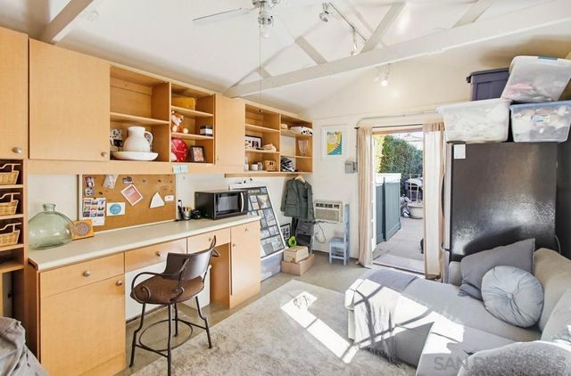 3021 Freeman, San Diego, CA 92106