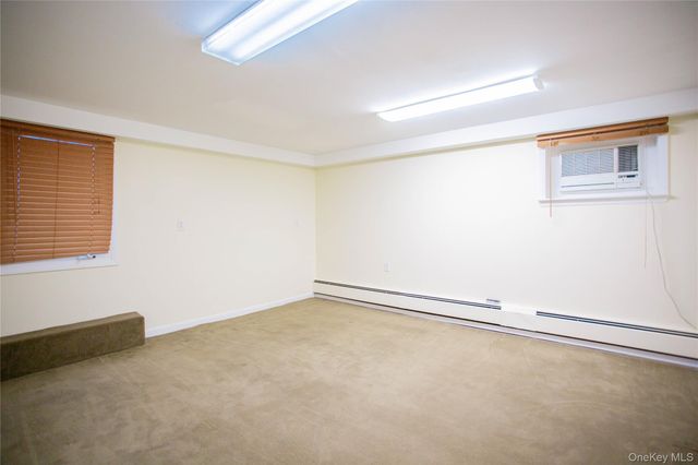 193 Nassau Boulevard Main, West Hempstead, NY 11552