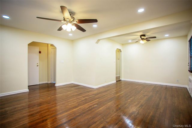 193 Nassau Boulevard Main, West Hempstead, NY 11552