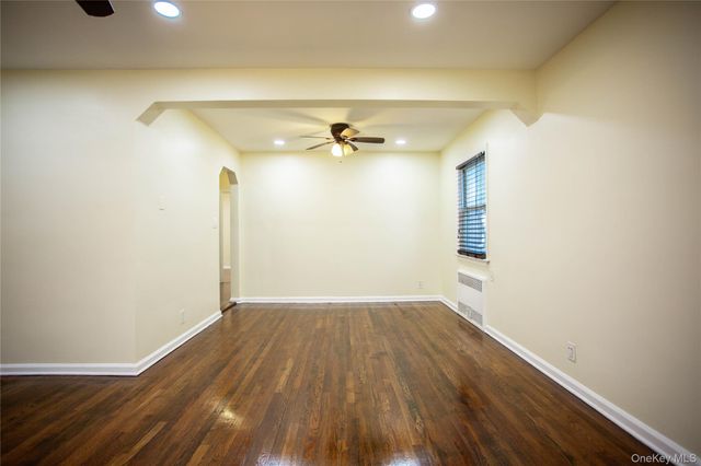 193 Nassau Boulevard Main, West Hempstead, NY 11552