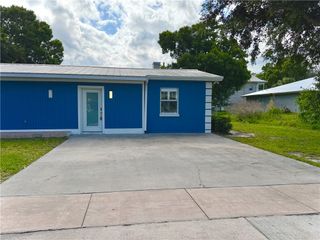 1835 42nd Avenue B, Vero Beach, FL 32960