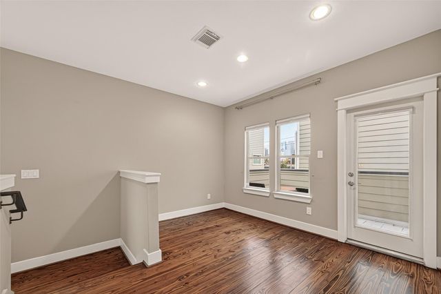 1510 Crockett Street B, Houston, TX 77007