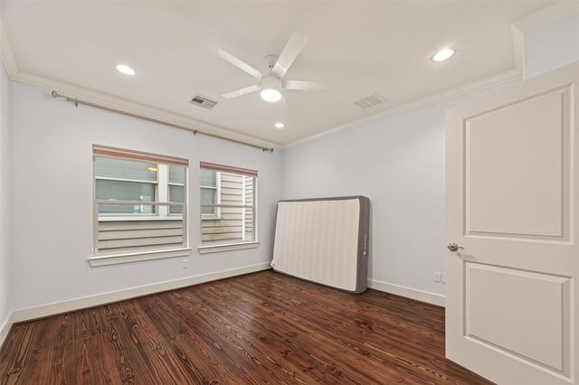 1510 Crockett Street B, Houston, TX 77007