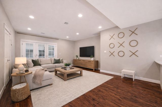 1510 Crockett Street B, Houston, TX 77007