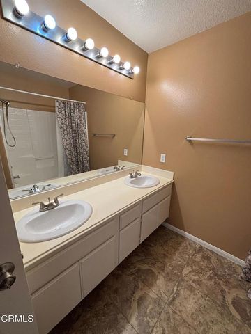 10463 Graham Court, Ventura, CA 93004