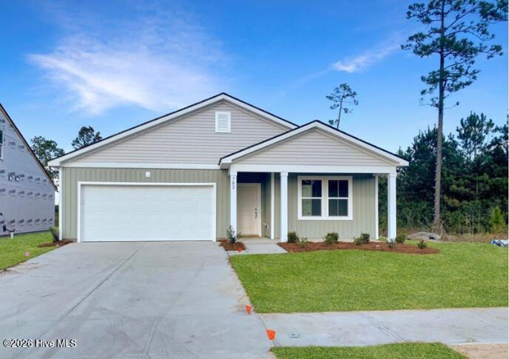 702 Tahoe Ridge Drive, Leland, NC 28451