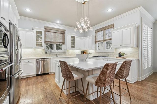 13916 Nicklaus Drive, Overland Park, KS 66223