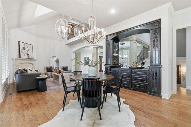 13916 Nicklaus Drive, Overland Park, KS 66223