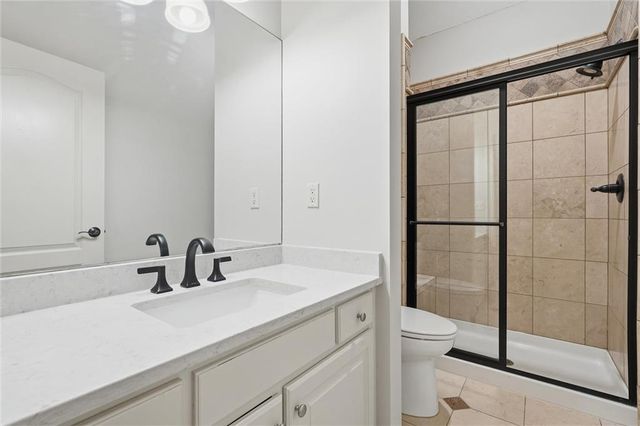 13916 Nicklaus Drive, Overland Park, KS 66223