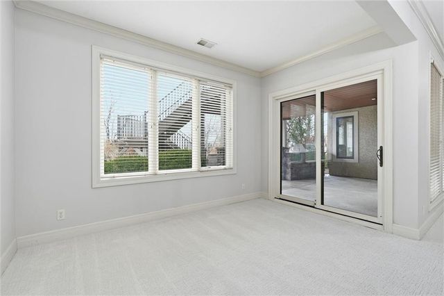 13916 Nicklaus Drive, Overland Park, KS 66223