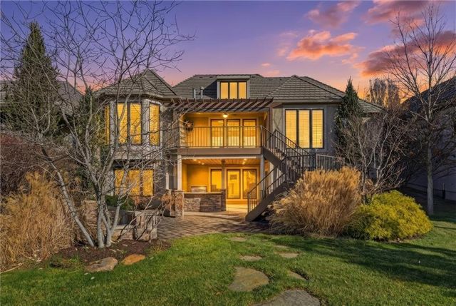 13916 Nicklaus Drive, Overland Park, KS 66223