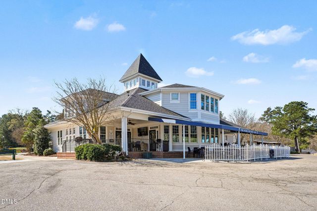 129 Torrey Pines Drive, Clayton, NC 27527