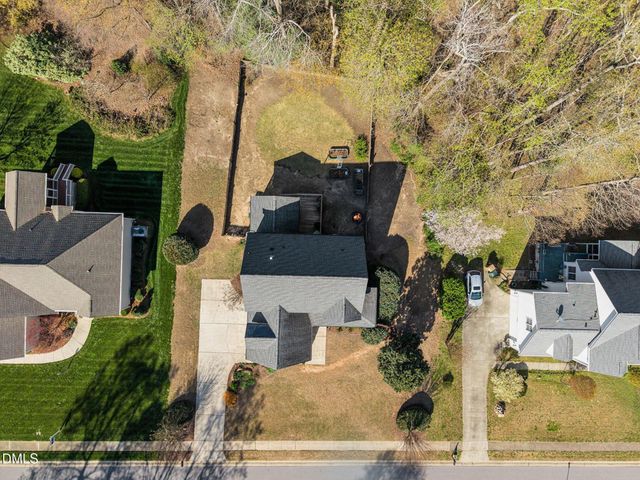 129 Torrey Pines Drive, Clayton, NC 27527