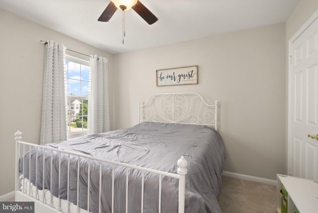 5793 ROCKCLIFF LN, Woodbridge, VA 22193